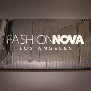 Fashion Nova heels🤗